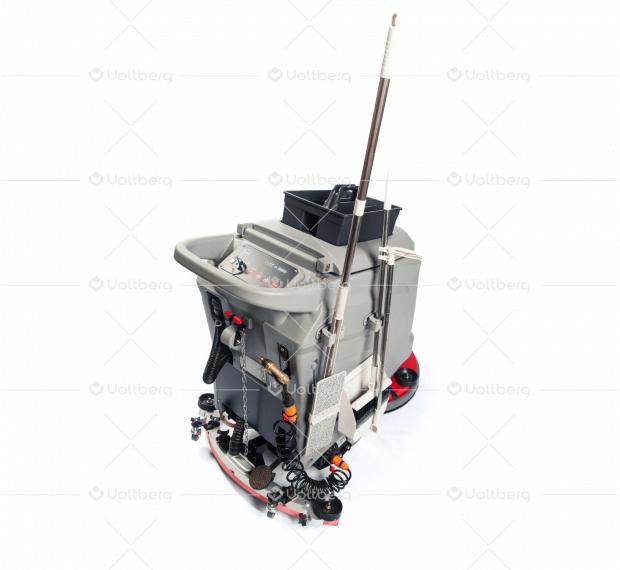 Многофункциональная толкаемая поломоечная машина с ручным управлением SX530