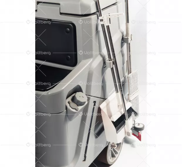 Компактная многофункциональная поломоечная машина с одной щеткой SX560