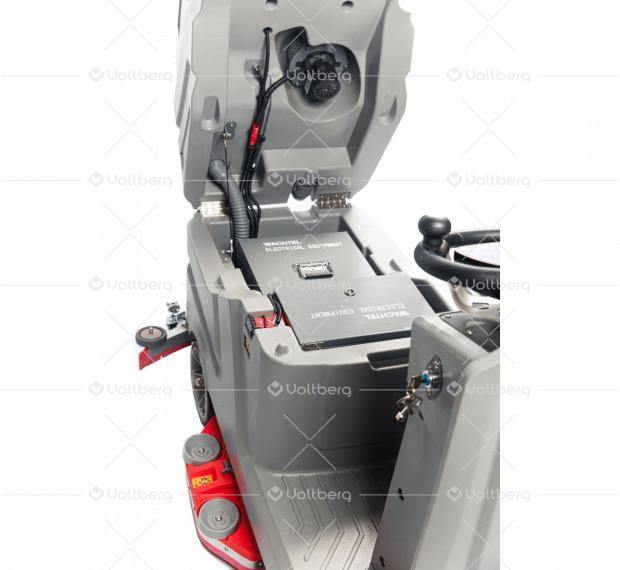 Профессиональная самоходная поломоечная машина с двумя щётками SX750