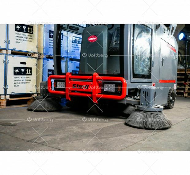 Подметально-уборочная машина ST9