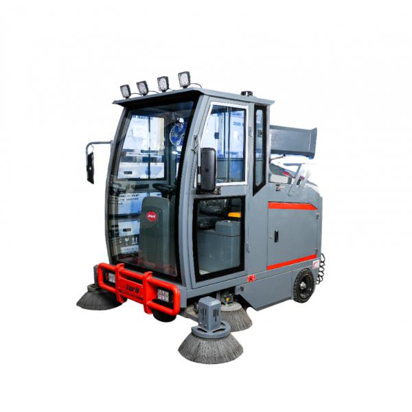 Подметально-уборочная машина ST9